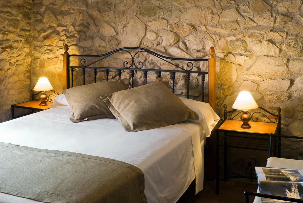 Casa Rural El Pati De L'Albera Sant Climent Sescebes ห้อง รูปภาพ