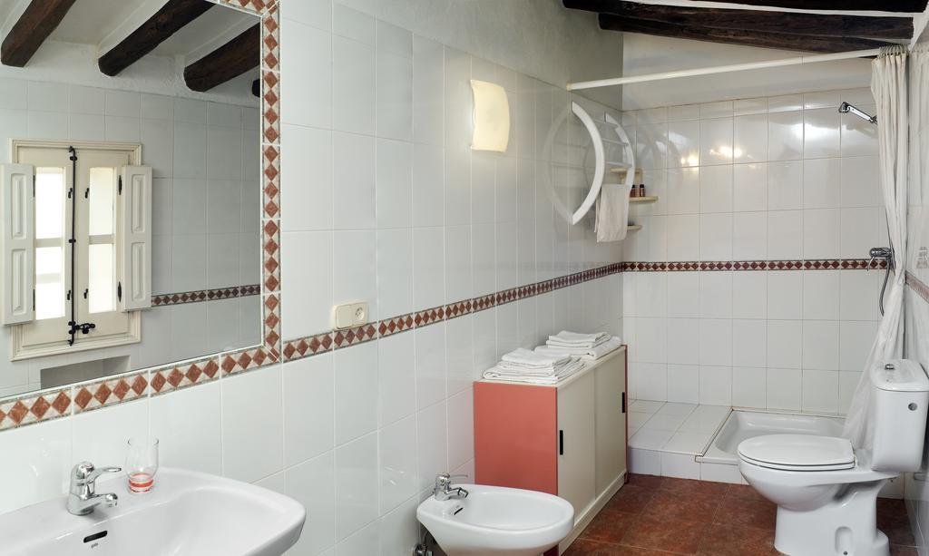 Casa Rural El Pati De L'Albera Sant Climent Sescebes ห้อง รูปภาพ