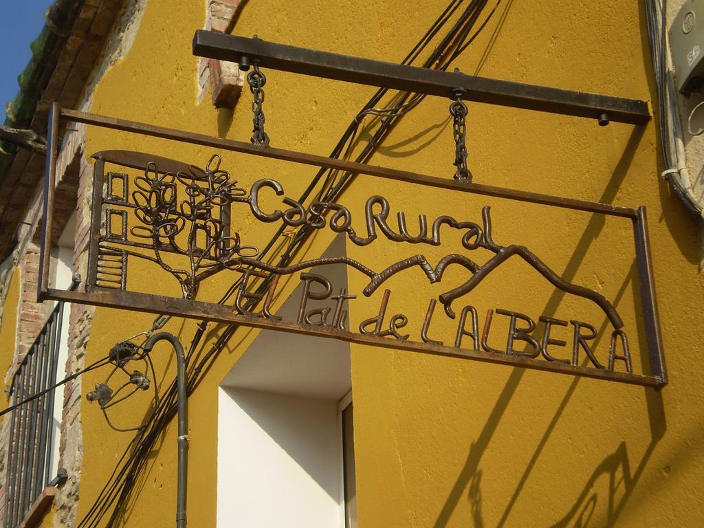 Casa Rural El Pati De L'Albera Sant Climent Sescebes ห้อง รูปภาพ