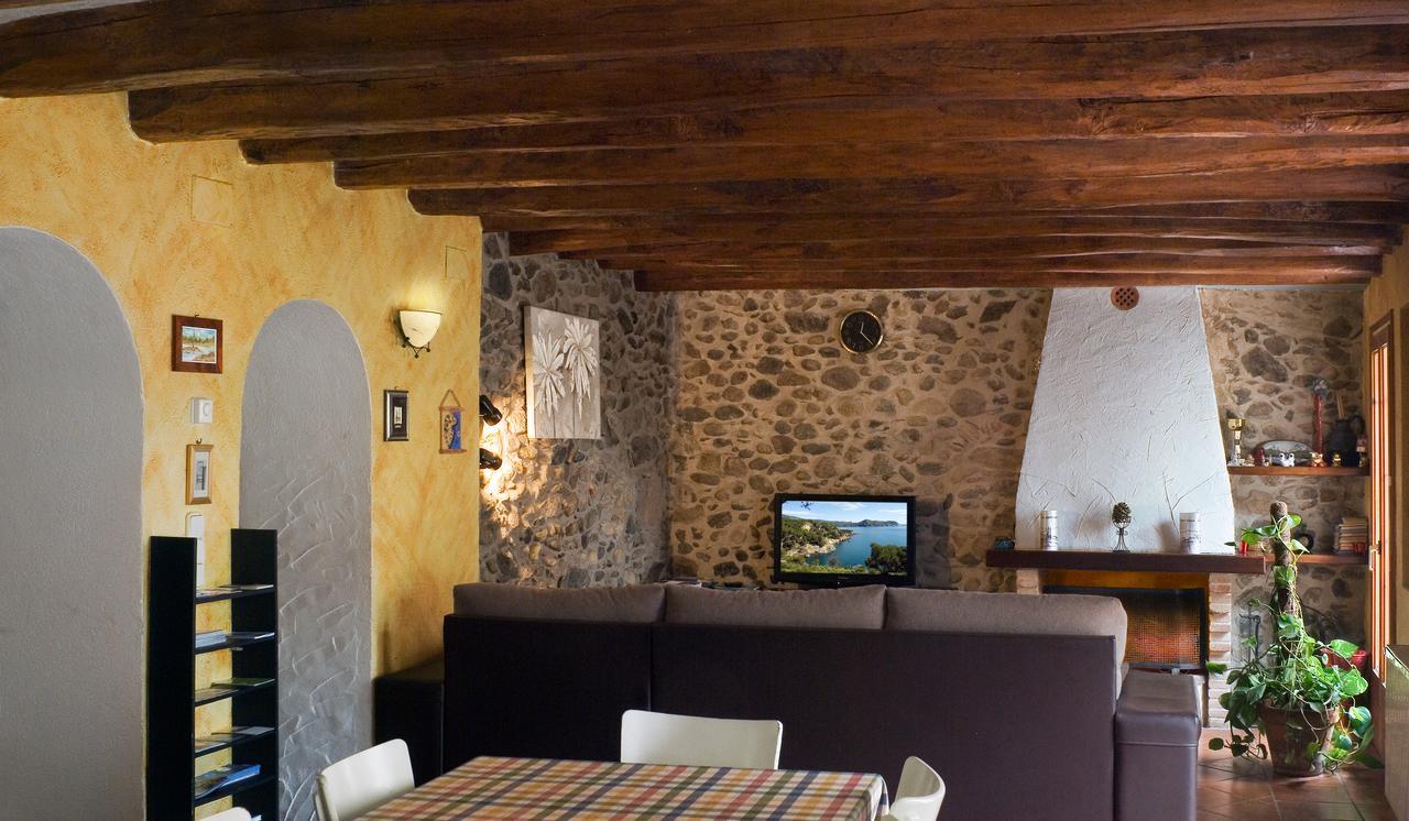 Casa Rural El Pati De L'Albera Sant Climent Sescebes ภายนอก รูปภาพ